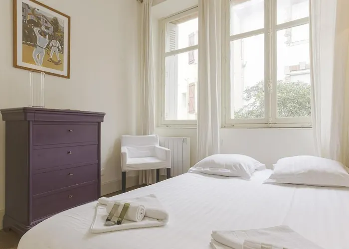 Gardague - 2 Etoiles - Welkeys 比亚里茨